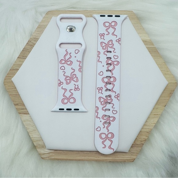 Pink Bow Design Apple Watch Bands in white pink 42mm 44mm 45mm 49mm - Picture 2 of 5